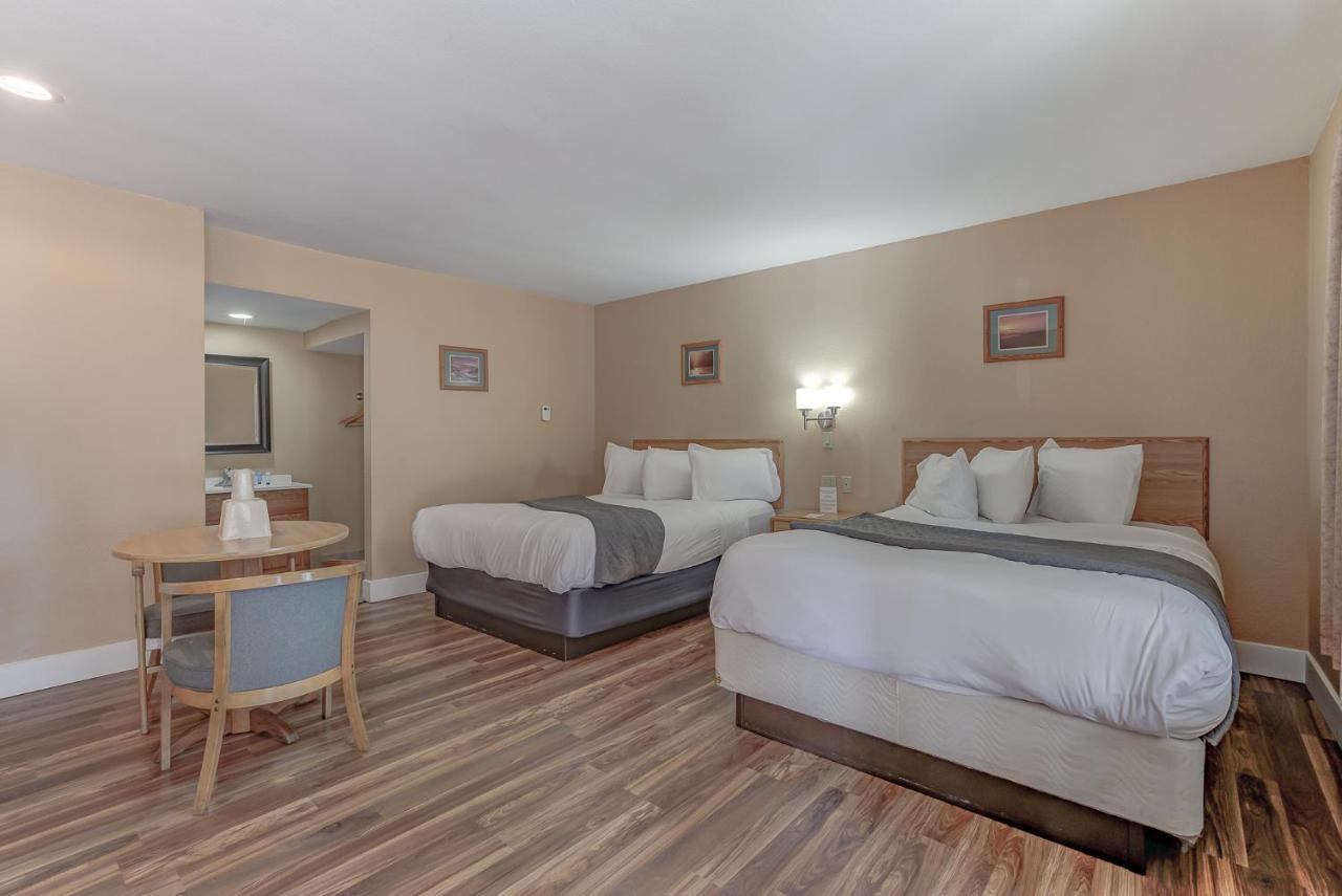 Shasta Pines Motel & Suites Burney 외부 사진