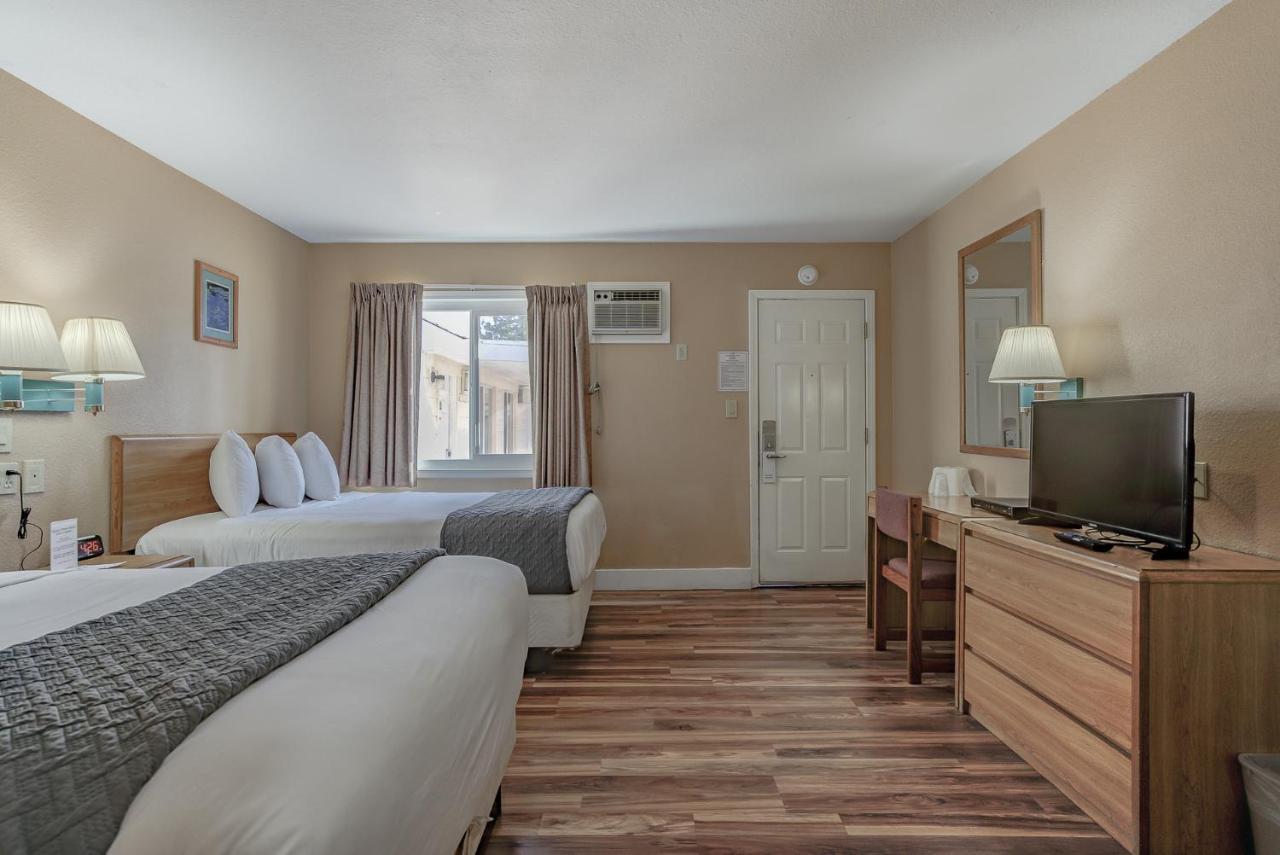 Shasta Pines Motel & Suites Burney 외부 사진