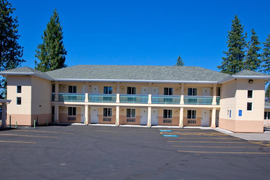 Shasta Pines Motel & Suites Burney 외부 사진