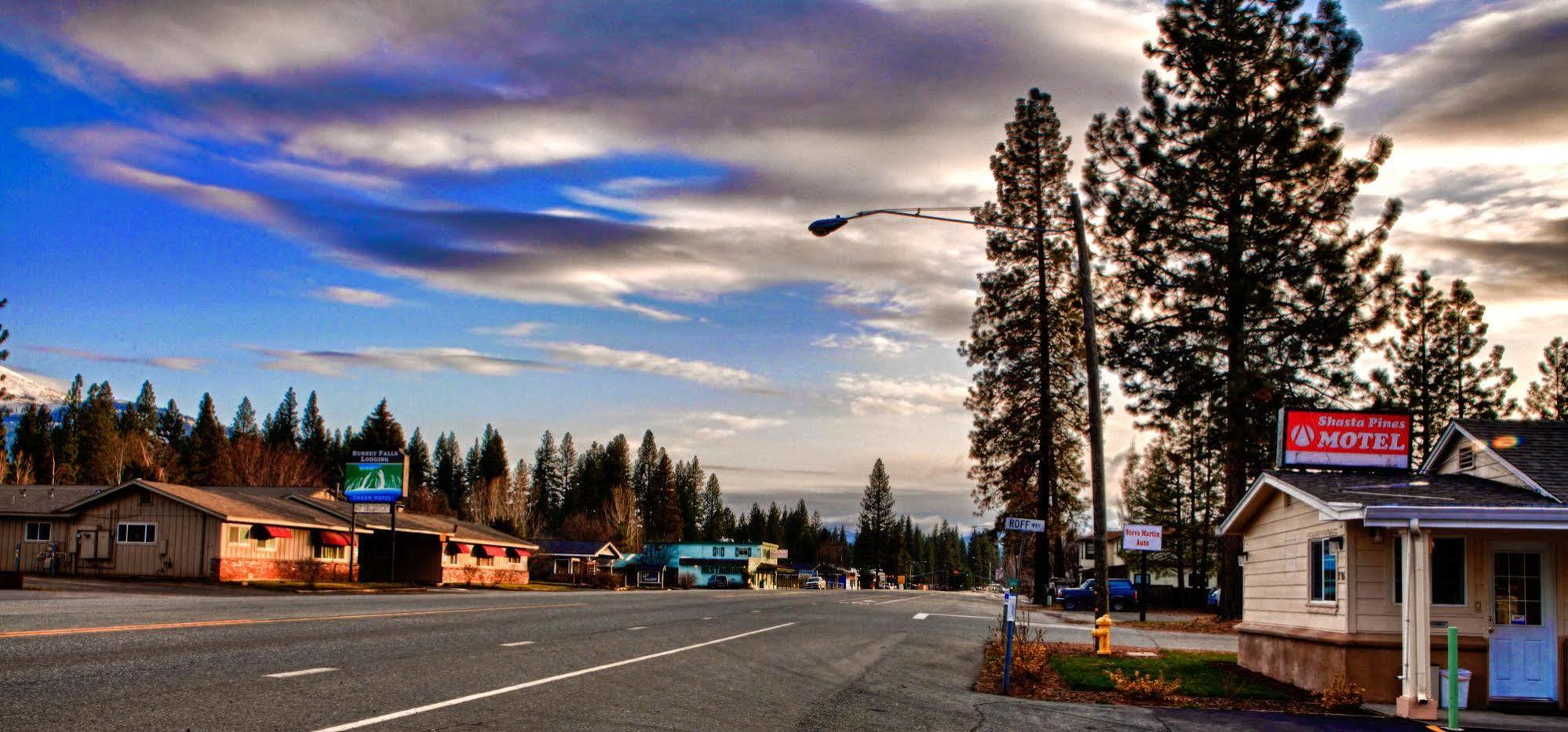 Shasta Pines Motel & Suites Burney 외부 사진